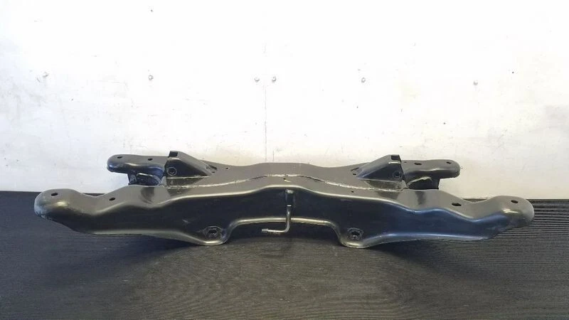 2004-2012 Chevrolet Chevy Malibu Pontiac G6 Rear Crossmember Engine Cradle OEM Foto 4 de 4