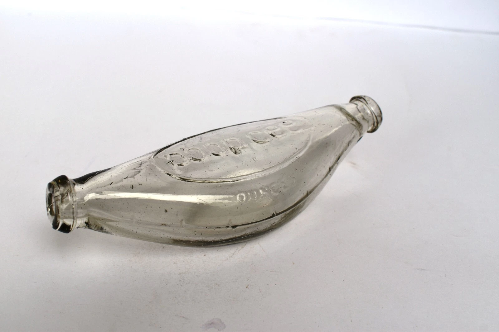 Vintage Poop cee Feeder Lait Bouteille Bébé Alimentation Double Extrémité Banane