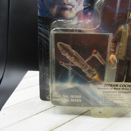 Star Trek Zefram Cochrane First Contact Action Figure Playmates 1996 New Sealed - Picture 11 of 11