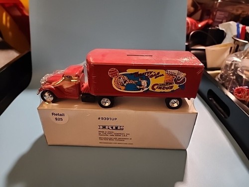 ERTL Clyde Beatty & Cole Bros Circus Truck Tractor Trailer Coin Bank - 8.5" - 第 1/6 張圖片