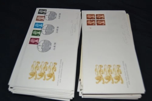GB first day covers x 100 all definitive covers and mainly different.