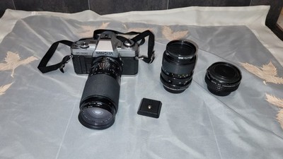 Minolta X300 Spiegelreflexkamera Analog + 2 x Exakta  Wechselobjektiv Objektiv