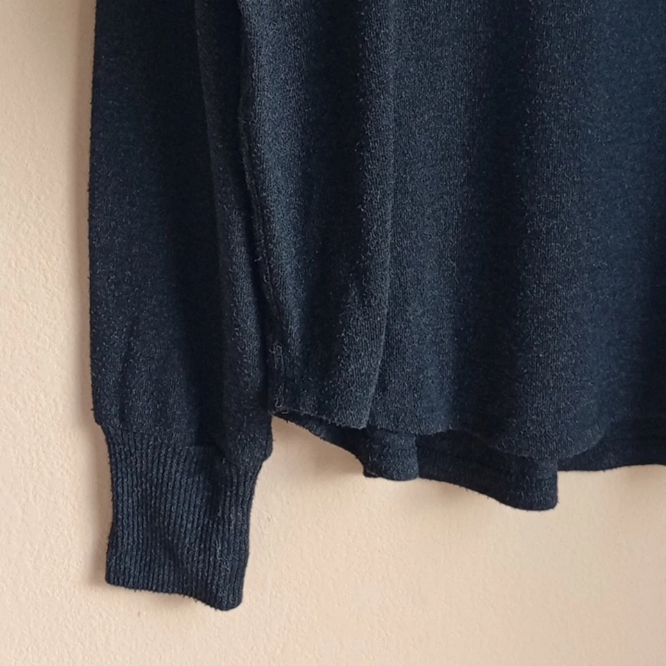 PJ Salvage Black Cozy Lon Sleeve Light Crew Kneck Sweater Women's Top Foto 3 de 4