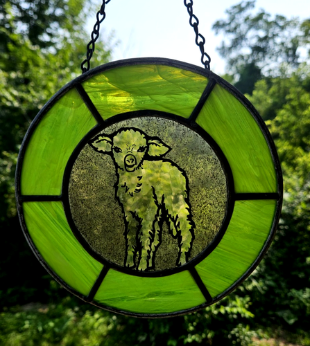 Vintage Round Green Stained Glass Window Sun Catcher With Lamb Chain For Hanging - Picture 6 of 10
