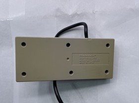 Vintage Nintendo NES Lot of 5: NES-004 (3), Four Score NES-034, Zapper 1985