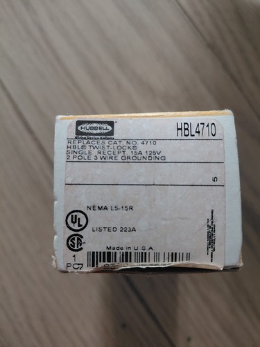 Hubbell Hbl4710 Single Receptacle 15A 125V,  2p 3W, Twist Lock - Picture 2 of 2