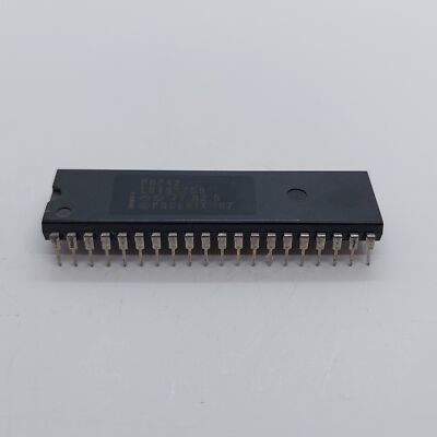 P8242 INTEL INTEGRATED CIRCUIT X1PC
