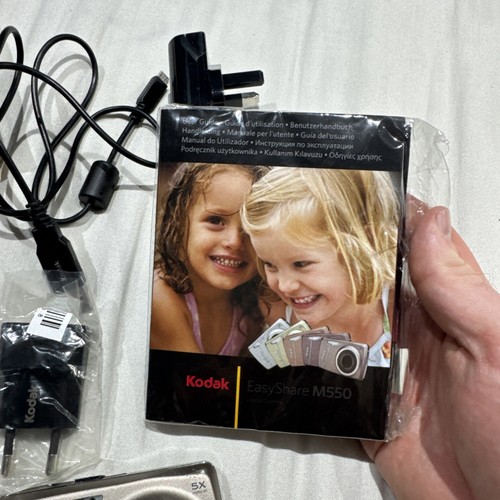 Kodak EasyShare M550 12.0MP Compact Digital Camera Beige Tested *Read* photo - Picture 8 of 8