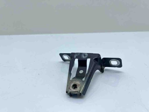 BMW 7 F01, F02 Kotflügelhalter vorne rechts 4.40 Petrol 2014 31946417