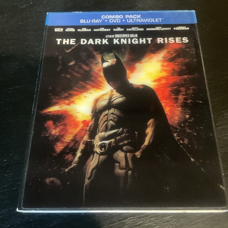 The Dark Knight Rises (Blu-ray, 2012) With Lenticular Slipcover.