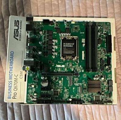 ASUS Pro Q670M-C MicroATX LGA1700 Intel  DDR5 SDRAM Motherboard 4 DIMM