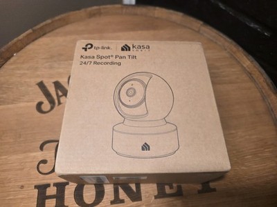 Kasa Spot Smart Indoor Pan-Tilt Security Camera (EC71)