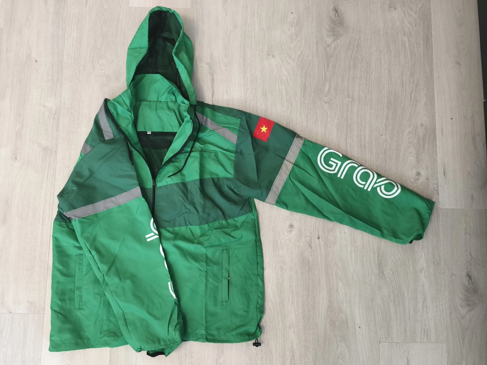 Grab Jacket Vietnam - Windbreaker XXL
Opens in a new window or tab