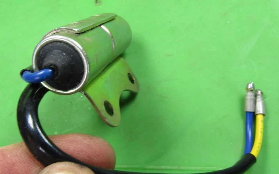 Condensador Honda Tipo 1 Scrambler CL72 Superhawk CB72 250🔥 30280-292-672🔥NOS Foto 3 de 4