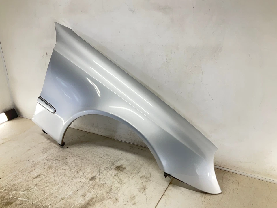 Painel de para-lama dianteiro direito 03-09 Mercedes-Benz E350 W211 fabricante de equipamento original - Imagem 2 de 4