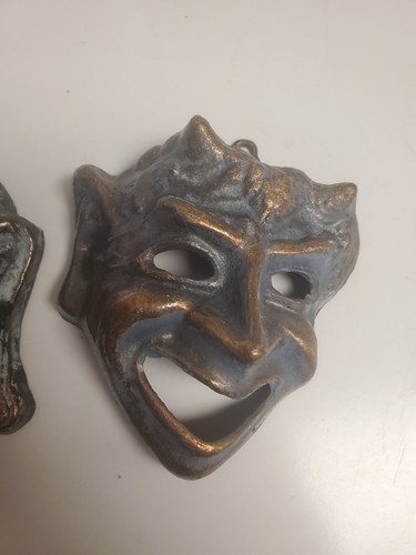Tragedy And Comedy Mask Metal Cast Made In Greece Wall Hanging. 4"x 3" - Picture 3 of 5