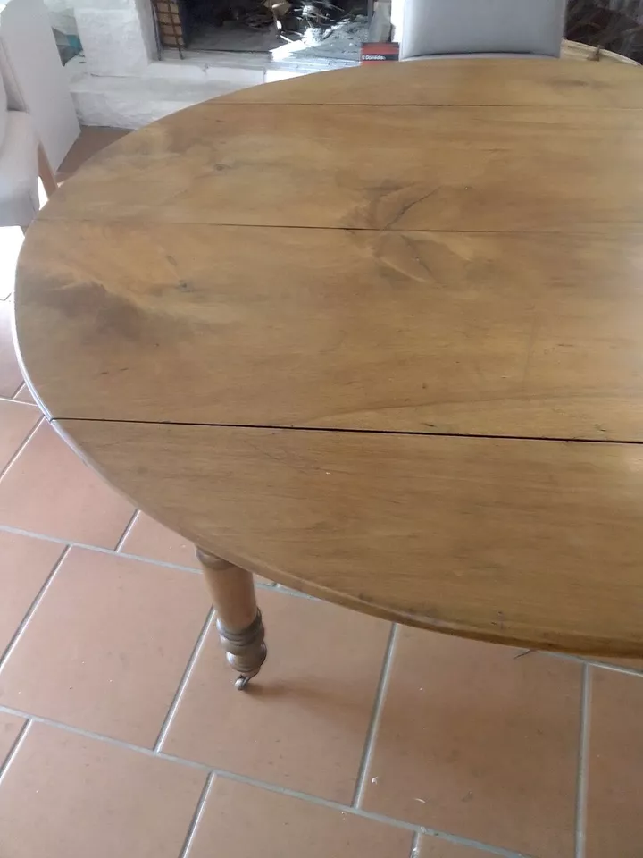 Table Louis Philippe en noyer - Photo 3/4