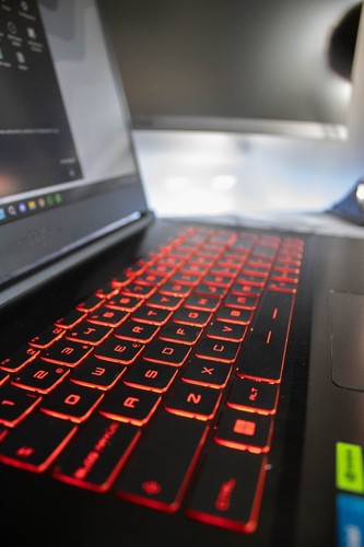 MSI Thin GF63 12UDX-042XES Intel Core i5-12450H/16GB/512GB SSD/RTX 3050/15.6" - Afbeelding 9 van 9