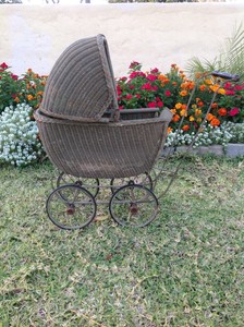 heywood wakefield baby carriage