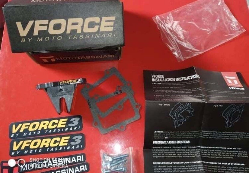 Boîte à clapet V-Force 3 pour augmenter le couple moteur des Yamaha YZ250X 2 temps