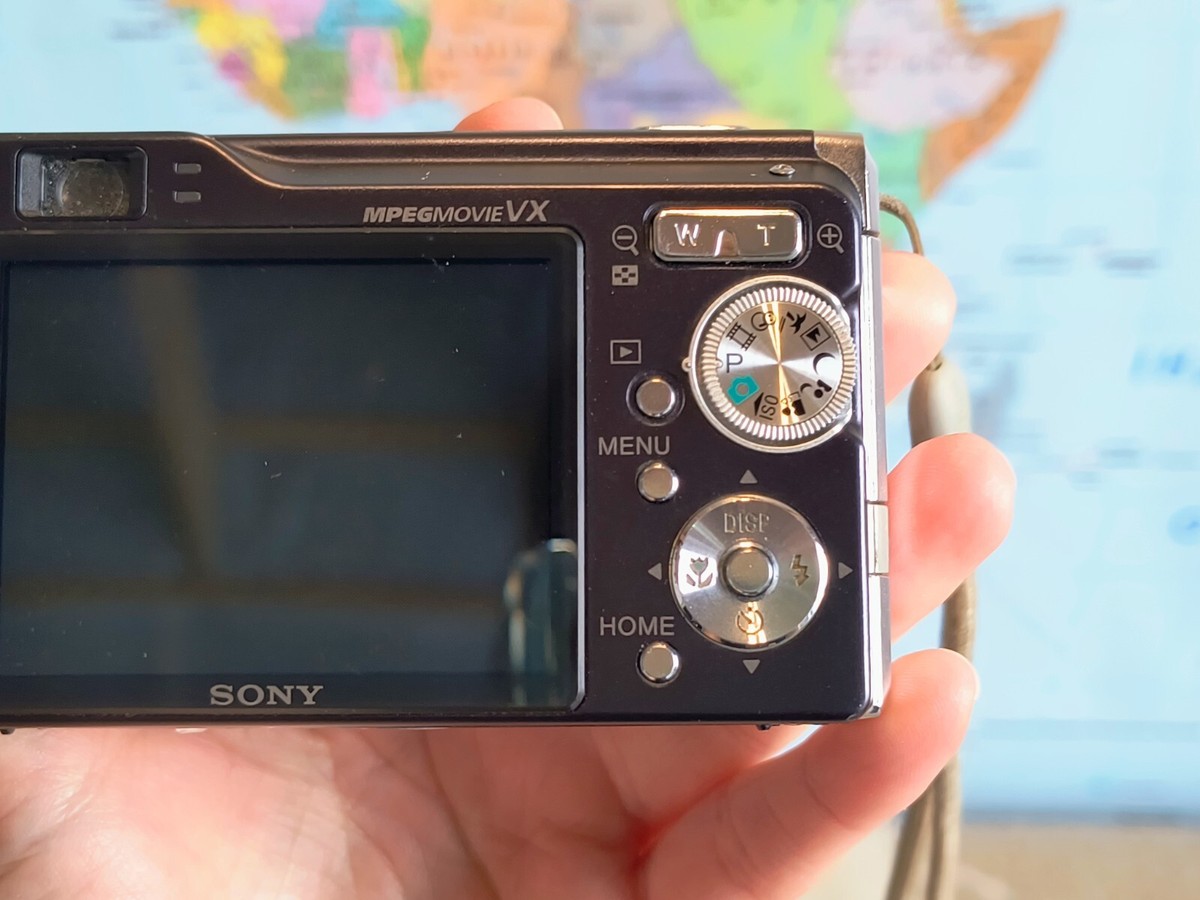 Sony Cyber-shot DSC-W80 7.2MP Digital Camera - Blue Fully