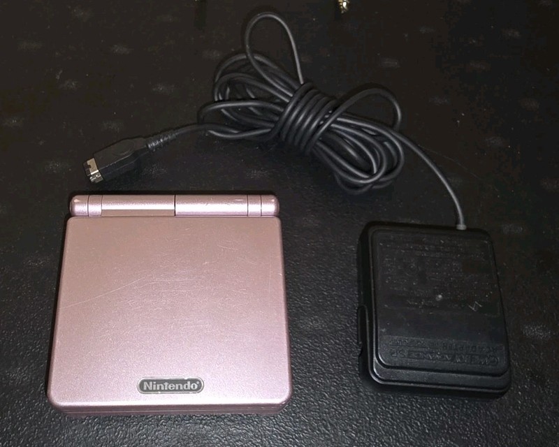 Nintendo Gameboy Advance SP Handheld Console Pearl Pink AGS-001 Tested Clean