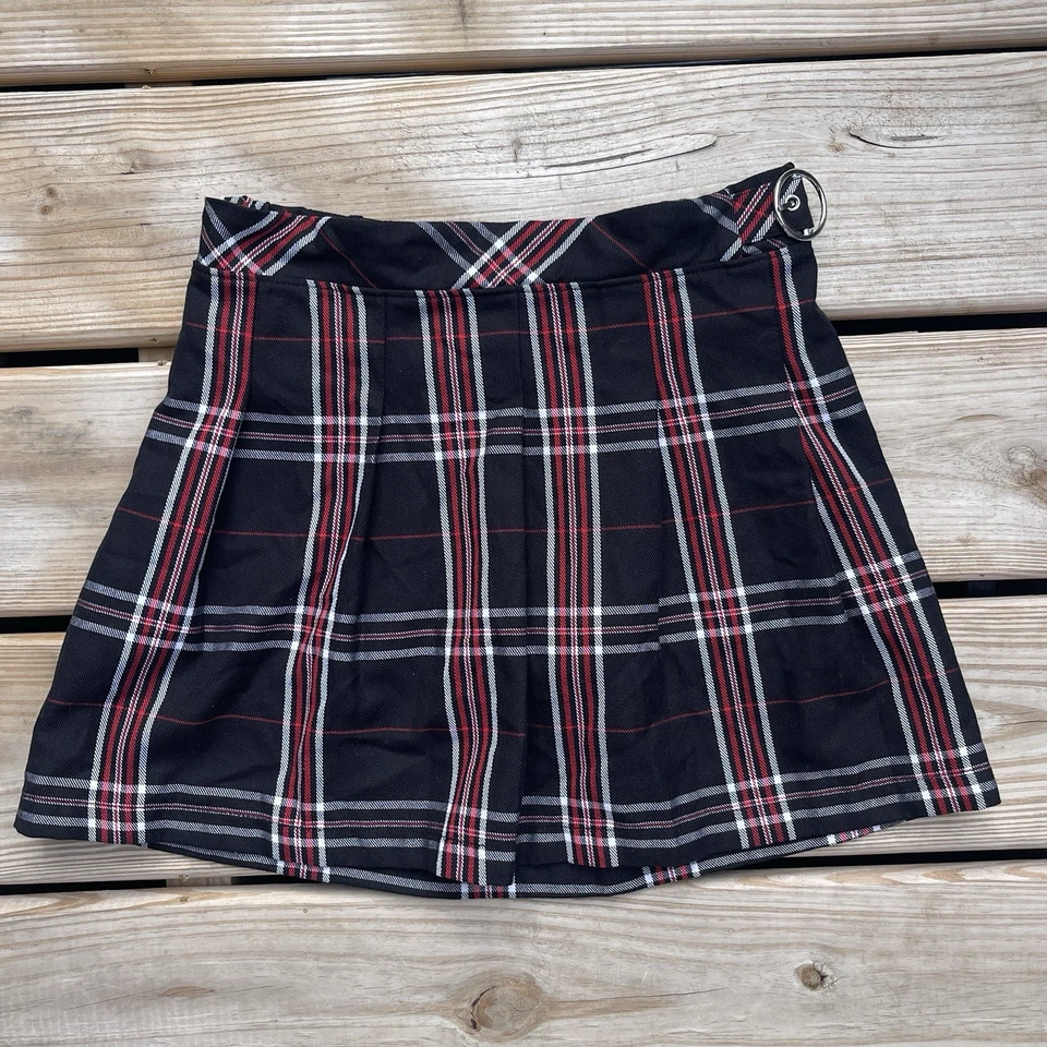 Falda plisada a cuadros negra roja Justice Girls acento con hebilla L (12/14) Foto 2 de 4