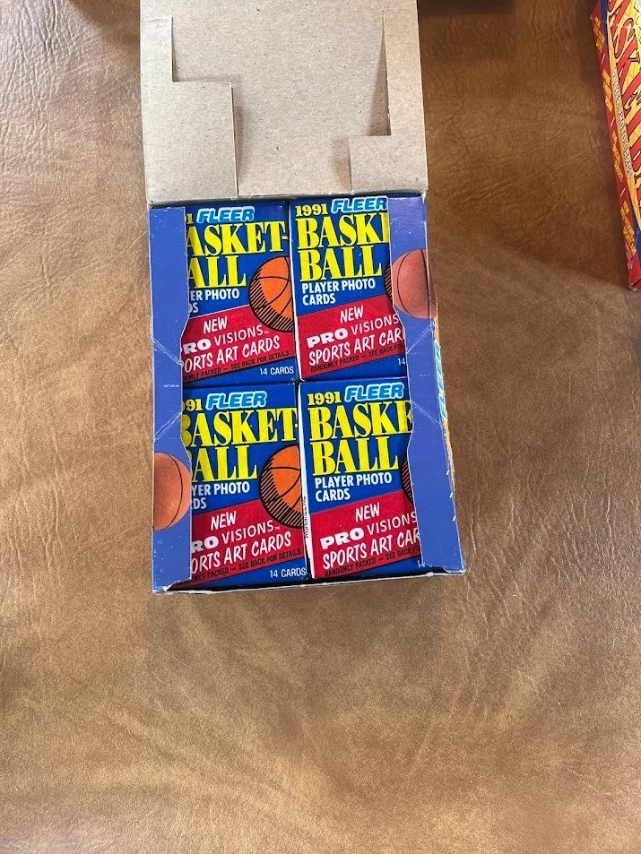 Caja de baloncesto Fleer NBA 1991-92 36 paquetes de cera sellados de fábrica Foto 4 de 4