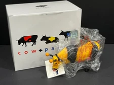 PERFECT WESTLAND COW PARADE BUMBLE BEA COW   9135    IN BOX