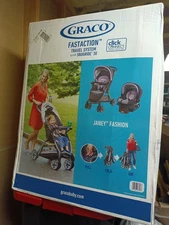 Graco Fastaction Travel System With Snugride 30