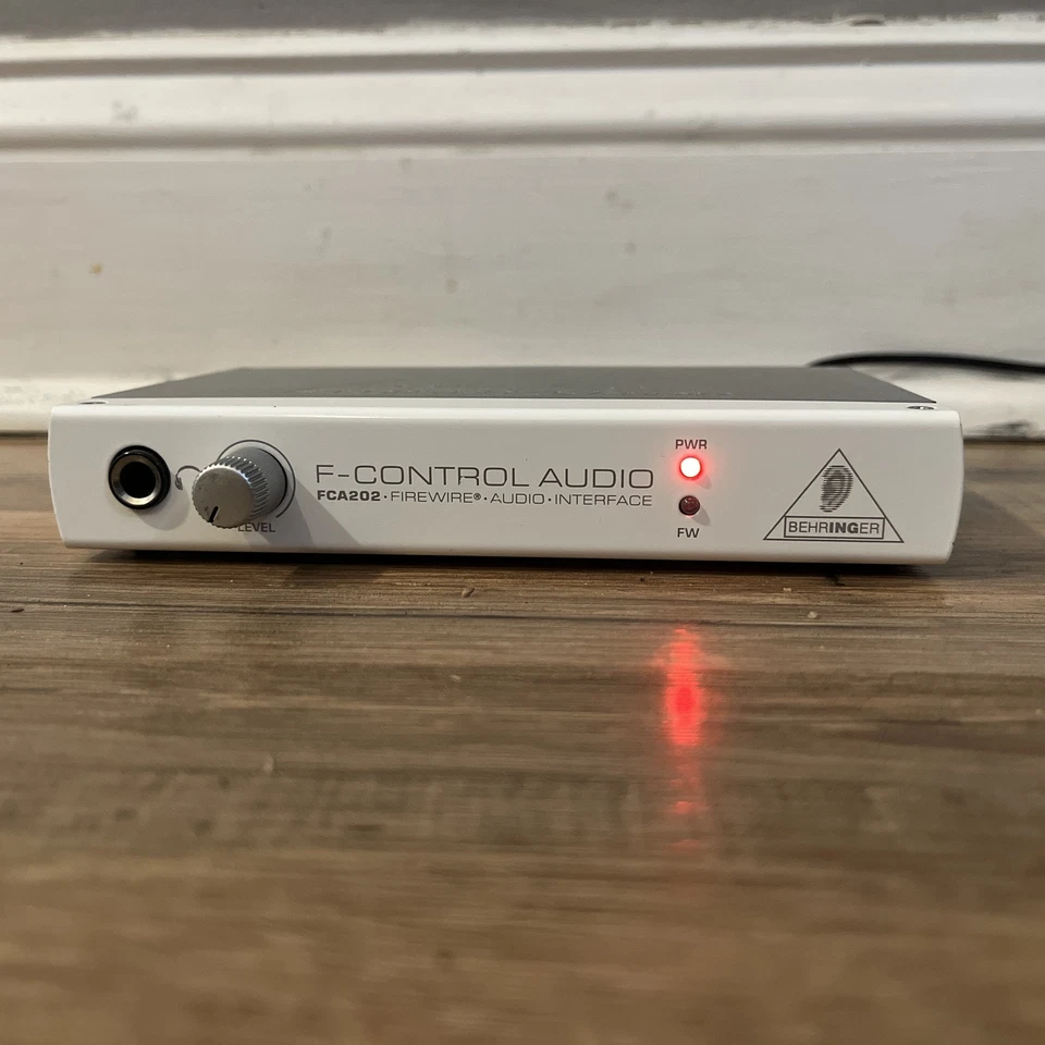 Interfaz de audio BEHRINGER F Control FIREWIRE FCA202 con ADAPTADOR DE CA PROBADO Foto 2 de 2