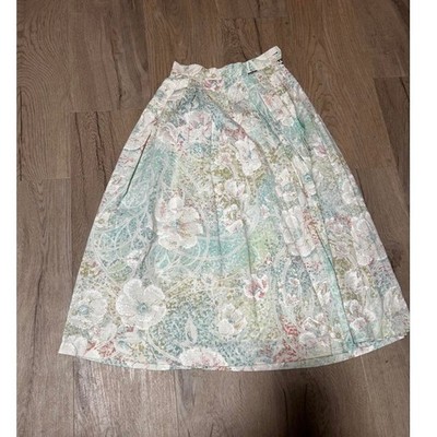 Timeless Elegance Vintage Pleated Skirt