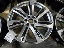 Wheel 24x9-12 7 Spoke Opt Rf5 Fits 25-26 Escalade Wheel 24x9-12 7 Spoke Opt Rf5 Fits 25-26 Escalade