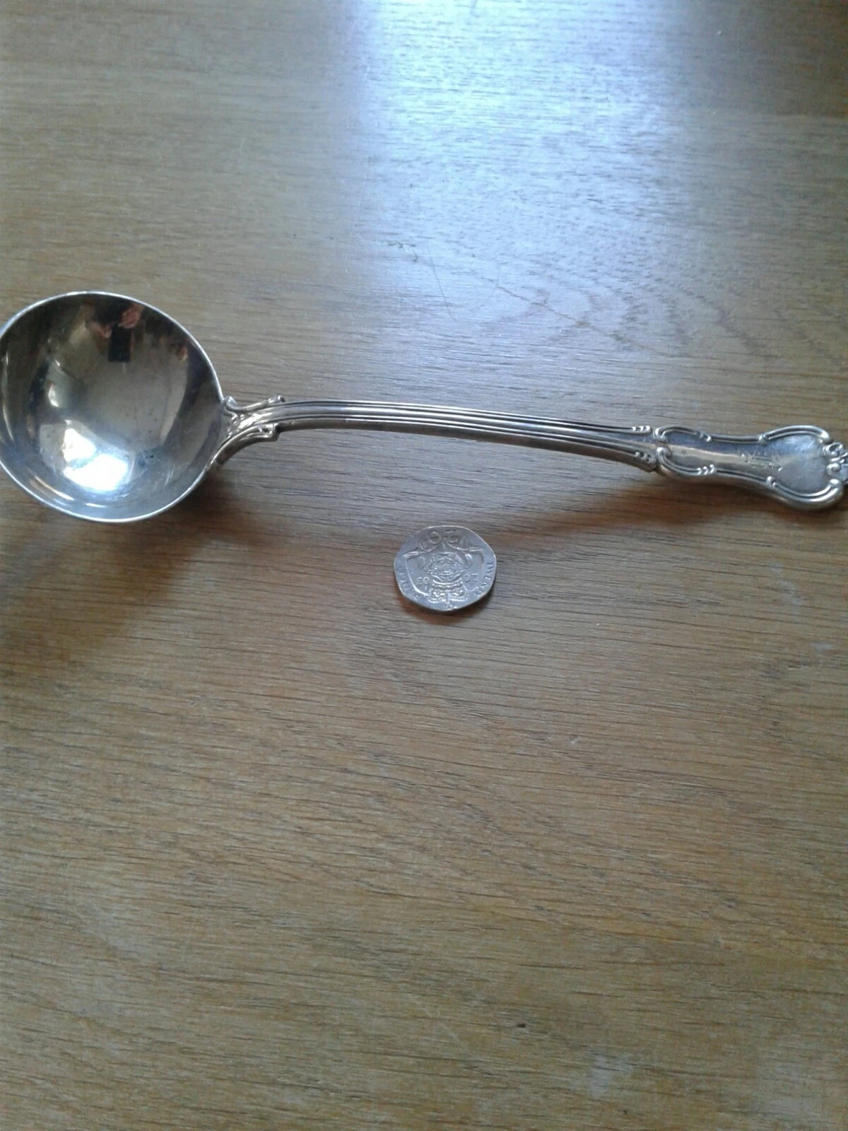 ANTIQUE SOLID STERLING SILVER, PRINCES PATTERN SAUCE LADLE LONDON 1863