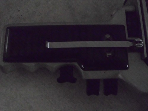 Filmkamera CINEMAX AUTO GRIP 1E85 Auto ZOOM Obj.F:,6 8,5 - 42,5mm - Bild 8 von 9