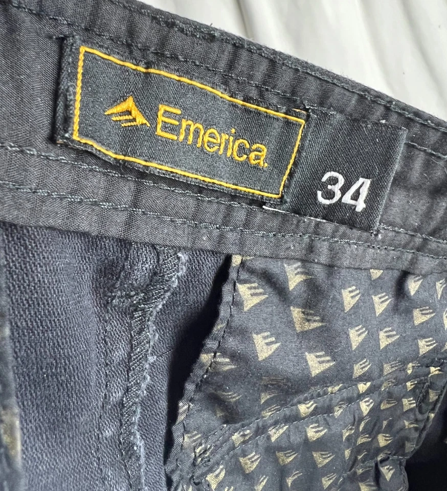 EMERICA 'Contraband Cargo Shorts' - Sole Technology - Black - US 34 - Image 4 of 4