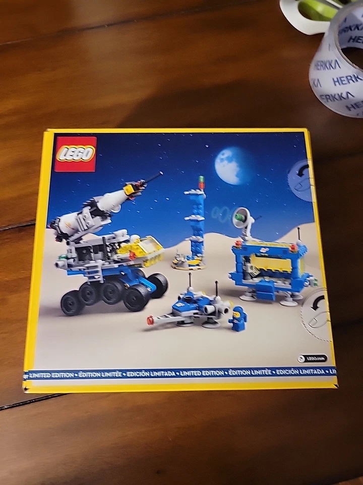 Lego 40712 Micro Rocket Launchpad Limited Edition GWP New In Sealed Box Space - Image 3 of 4