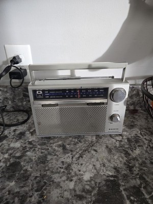 Sanyo AM/FM 2 Band Receiver Radio Model No. RP5800 Tested 3 D BATTERY Operated 