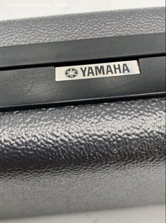 Yamaha Silver Musical Instrument Closed Hole Concert Flute With Hard Case