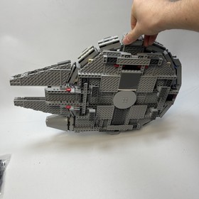 LEGO Star Wars: Millennium Falcon (7965) Set w Manuals Incompletes Read