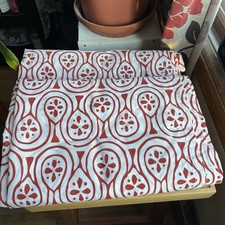 2 Pannelli Tenda Ikea LAPPLJUNG Motivo Rosso su Poli Cotone Bianco 57x98