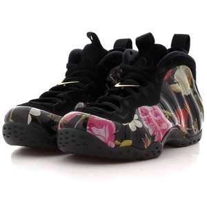 foamposite 1 floral