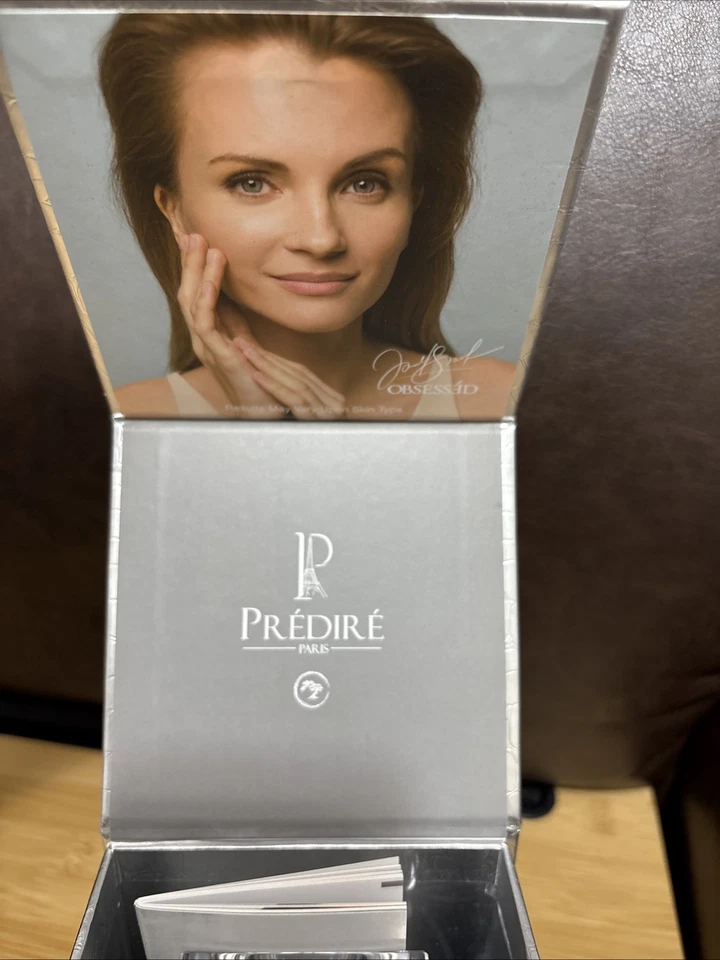 Concentrado de estiramiento facial antiedad Predire Paris 50 ml/1,7 fl oz Foto 3 de 4