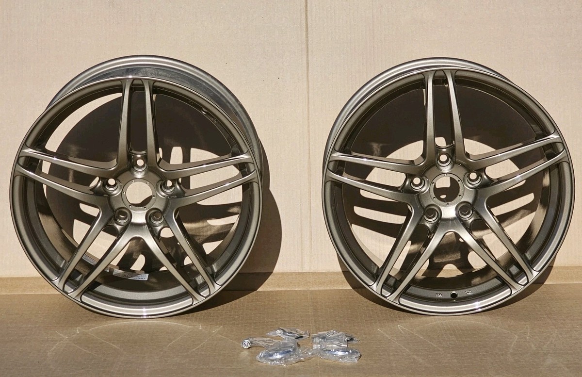 NEW YOKOHAMA AVS Advan Model 5 Pair of 17