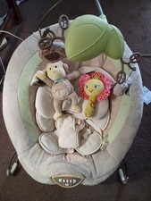 Fisher-Price Infant Baby Bouncer Seat with Toy Bar, Beige/Green