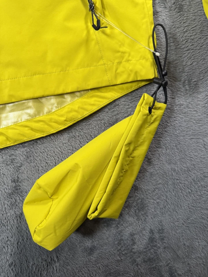 Chaqueta de lluvia nórdica del norte de Kentucky para hombre grande con capucha universidad baloncesto carretera Foto 3 de 4