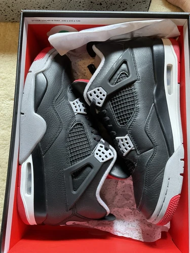 Air Jordan 4 Retro 2024 Size 9, Bred Reimagined, FV5029 006