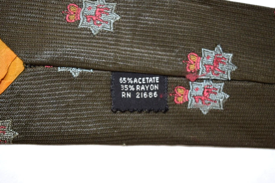 Corbata de Colección Años 60 Oliva con Caballo en Corona Foulard Rayón Acetato Corbata 56" x 2.5" Foto 4 de 4