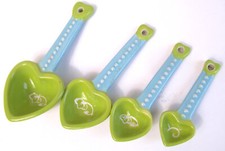 VTG Ceramic Measuring Spoons Heart Light Blue & Green 4 Set Hole for Hanging H1