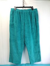 NWT Alfred Dunner Womens Pull On Active Pants Elastic Waist Jade Size LP Short
